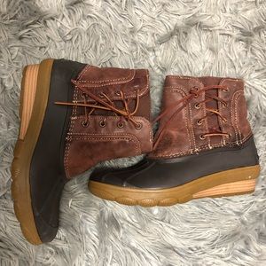Sperry boots